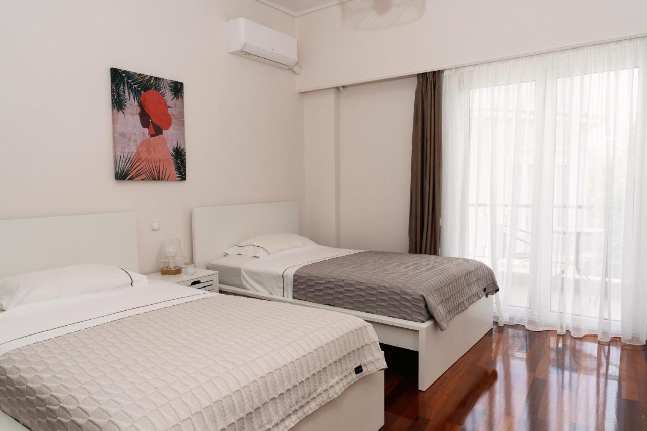 Visum Acropol ,3Br - Private Terrace-Jacuzzi - Amazing View Apartment Athens Exterior photo